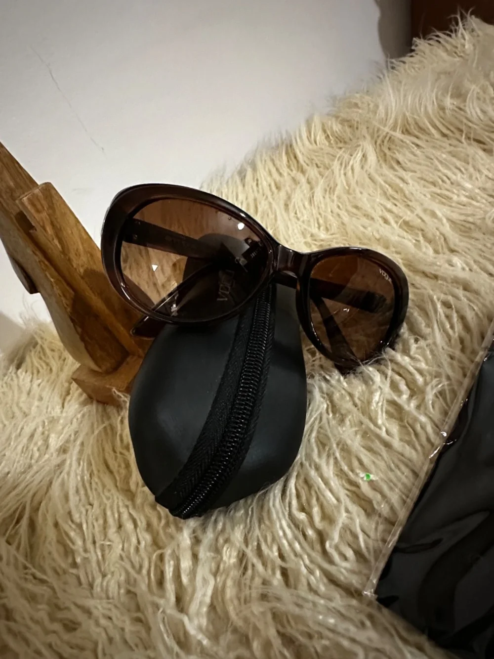 Brand New Vogue Eyewear Sunglasses – 100% Authentic.